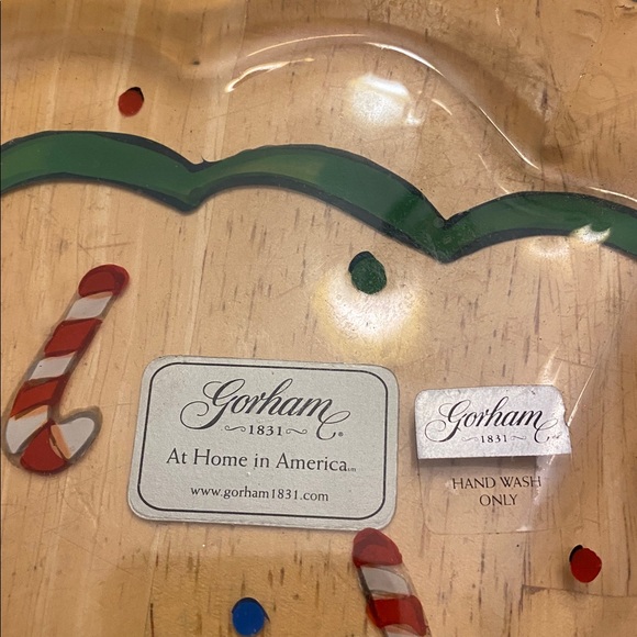 Gorham Holiday Tree-Shaped Glass Platter with separate Santa NWT Box damaged - Picture 3 of 7